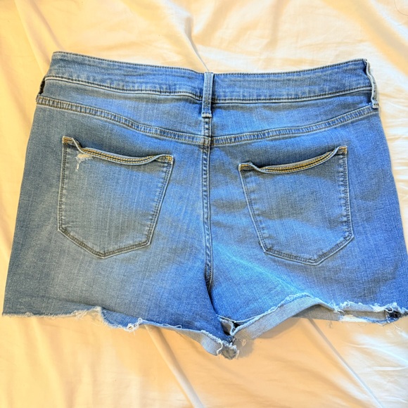 Universal Thread Light Blue Ripped Jean Shorts - Picture 3 of 5